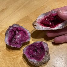 Load image into Gallery viewer, Rose Aura Quartz - Geode