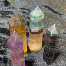 Load image into Gallery viewer, Fluorite - Shaped Towers/Points 35