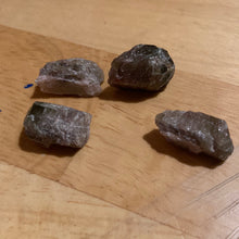 Load image into Gallery viewer, Quebec Apatite - Raw S
