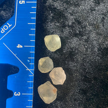 Load image into Gallery viewer, Fluorite - Octohedral XS / 5pc