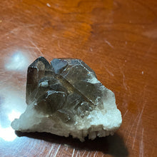 Load image into Gallery viewer, Smoky Quartz - Clusters/48