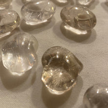 Load image into Gallery viewer, Clear Quartz - Happy Hearts S