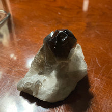 Load image into Gallery viewer, Smoky Quartz - Clusters/71