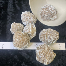 Load image into Gallery viewer, Desert Rose - Raw L