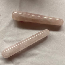 Load image into Gallery viewer, Rose Quartz - Wands 4"