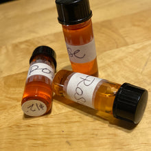 Load image into Gallery viewer, Rose - Oil