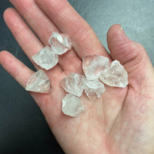 Load image into Gallery viewer, Apophylite - Points