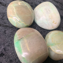 Load image into Gallery viewer, Garnierite L Tumbled