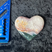 Load image into Gallery viewer, Pink Amethyst - Heart
