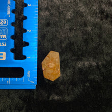 Load image into Gallery viewer, Rutilated Quartz - Point 27