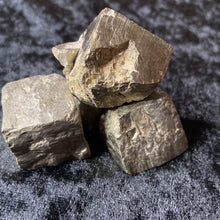 Load image into Gallery viewer, Pyrite - Cubes XL