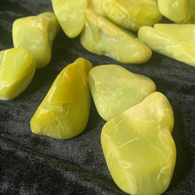 Load image into Gallery viewer, Healerite - Tumbled L