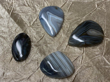 Load image into Gallery viewer, Botswana Agate (grey) - Cabochons