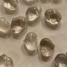 Load image into Gallery viewer, Clear Quartz - Happy Hearts S