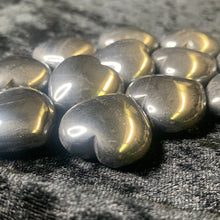 Load image into Gallery viewer, Hematite - Happy Hearts M
