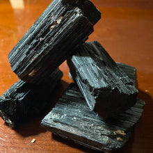 Load image into Gallery viewer, Tourmaline Black - Raw L