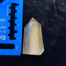 Load image into Gallery viewer, Rutilated Quartz- Points XL