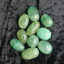 Load image into Gallery viewer, Fluorite - Eggs L