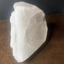 Load image into Gallery viewer, Clear Quartz - Points XXL