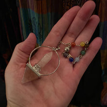 Load image into Gallery viewer, Pendulum Rose Quartz pendant & pyramid