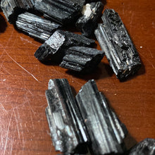 Load image into Gallery viewer, Tourmaline Black - Raw S