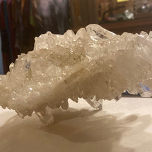 Load image into Gallery viewer, Clear Quartz - Cluster Specialty A