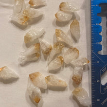 Load image into Gallery viewer, Citrine - Points M