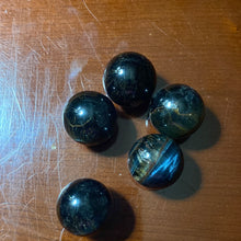Load image into Gallery viewer, Tiger's Eye (blue) - Sphere M