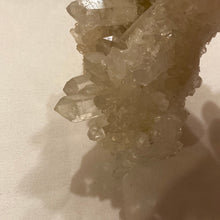 Load image into Gallery viewer, Clear Quartz - Cluster Specialty A