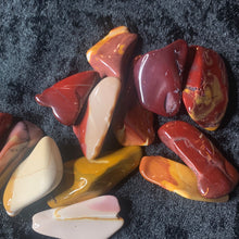 Load image into Gallery viewer, Mookite Jasper - Tumbled M