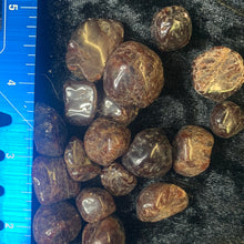 Load image into Gallery viewer, Garnet - Tumbled S