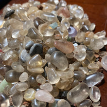 Load image into Gallery viewer, Smoky Quartz- chips/10-gram