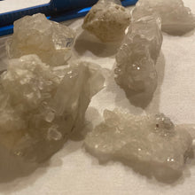 Load image into Gallery viewer, Clear Quartz - Cluster M