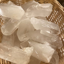 Load image into Gallery viewer, Clear Quartz - Points XL