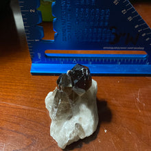 Load image into Gallery viewer, Smoky Quartz - Clusters/71