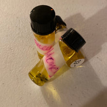 Load image into Gallery viewer, Money - Oil