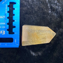 Load image into Gallery viewer, Rutilated Quartz- Points XL