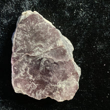 Load image into Gallery viewer, Lepidolite - Raw L/31g