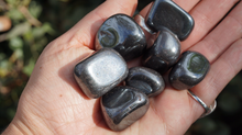 Load image into Gallery viewer, Hematite - Tumbled S
