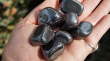 Load image into Gallery viewer, Hematite - Tumbled S
