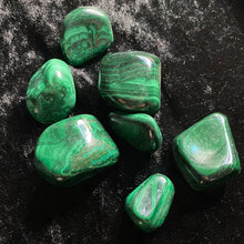 Load image into Gallery viewer, Malachite - Tumbled M
