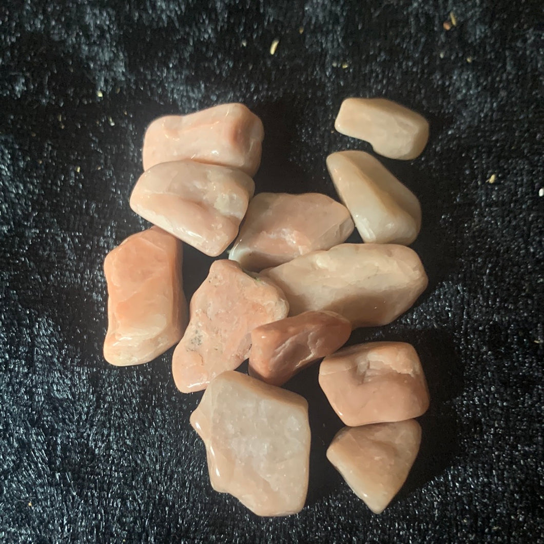 Peach Moonstone - Tumbled S