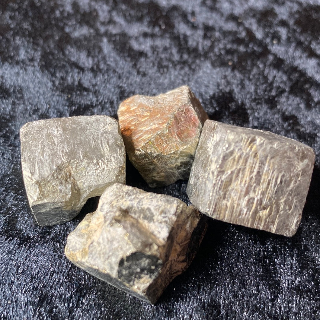 Pyrite - Cubes M
