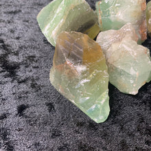 Load image into Gallery viewer, Green Calcite - Raw M
