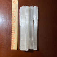 Load image into Gallery viewer, Selenite - Wands 8&quot;
