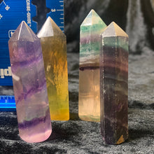 Load image into Gallery viewer, Fluorite - Shaped Towers/Points 35
