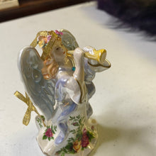 Load image into Gallery viewer, Angel Royal Daulton - Porcelain Trumpet
