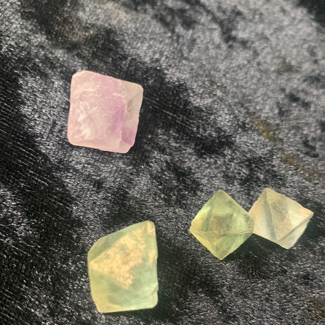 Fluorite - Octohedral S /2 pc